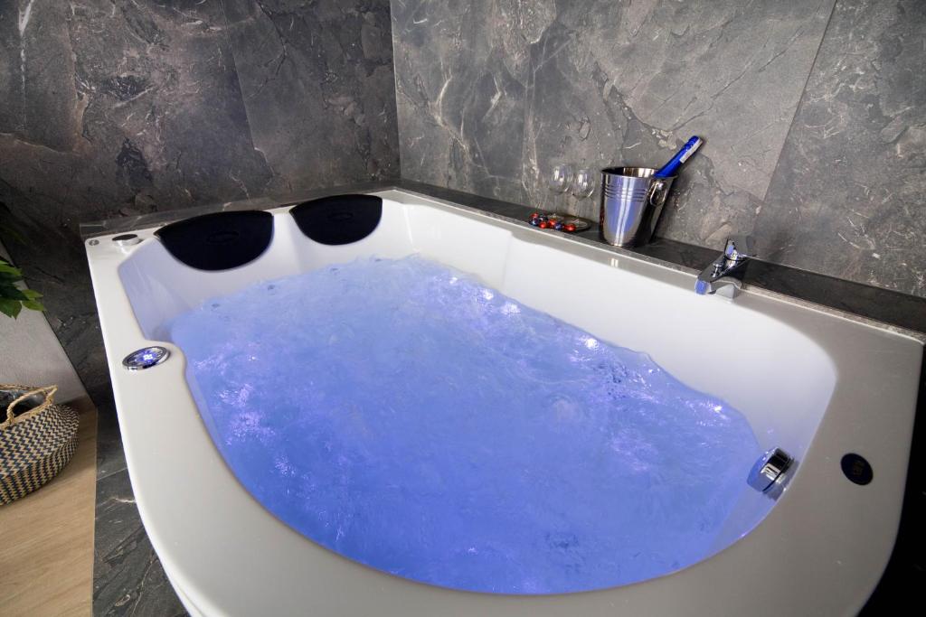 Fotografie z fotogalerie ubytování Jacuzzi Apartment Main Square v Krakově