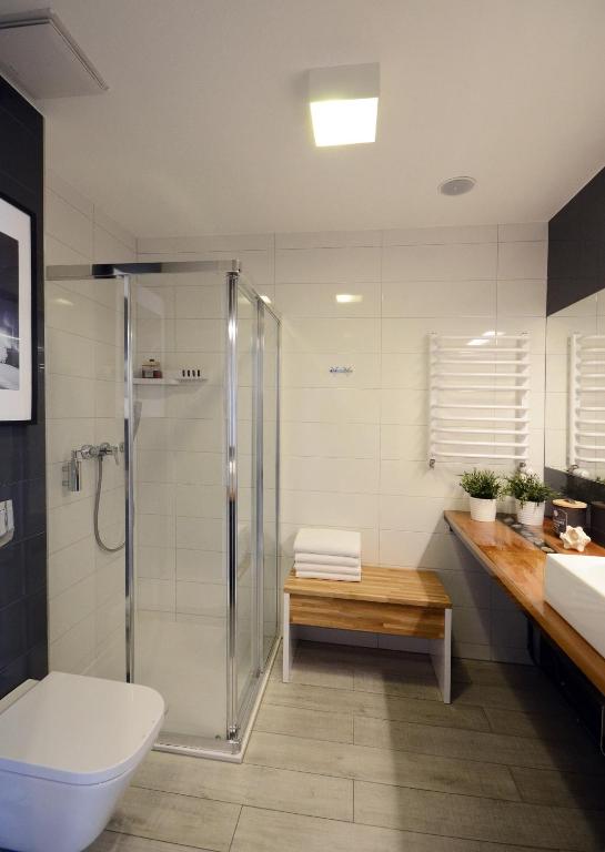 Kúpeľňa v ubytovaní Apartamenty Biała Sowa Czarna Góra