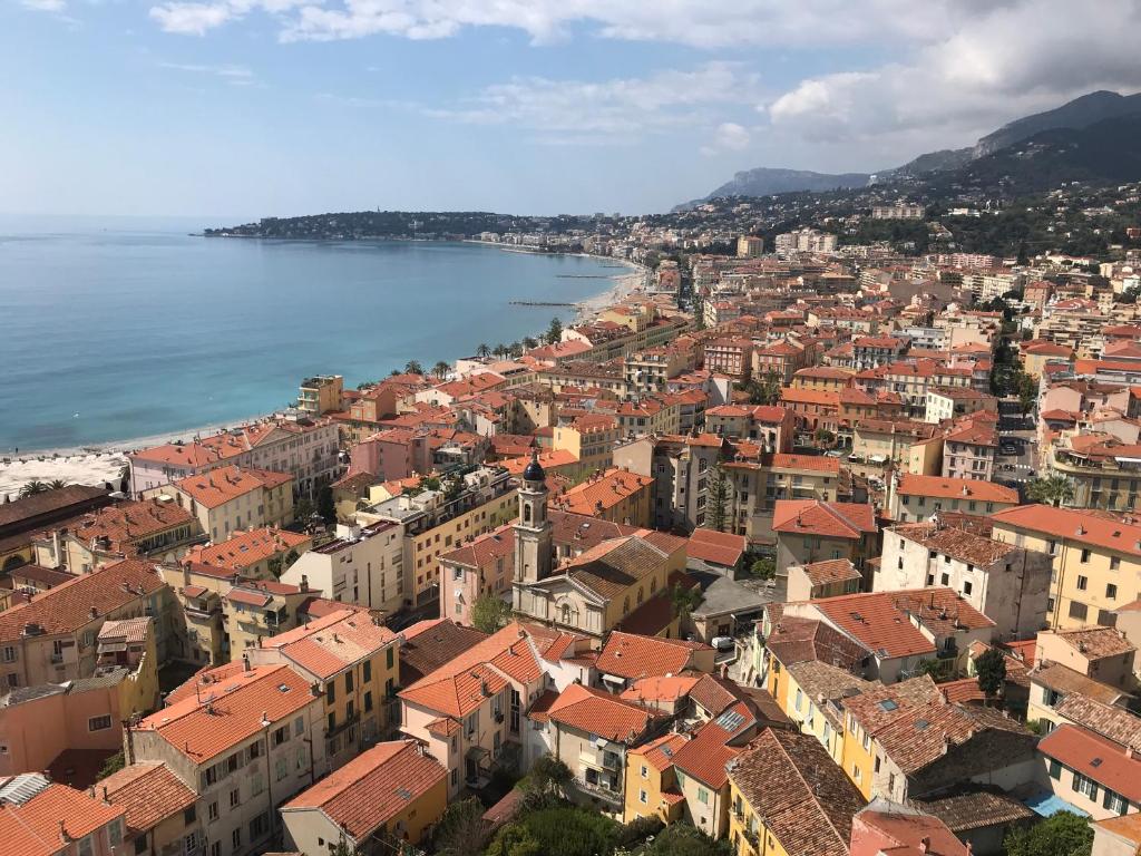 Studio front de mer - Menton Garavan, à deux pas de la vieille ville et des commerces