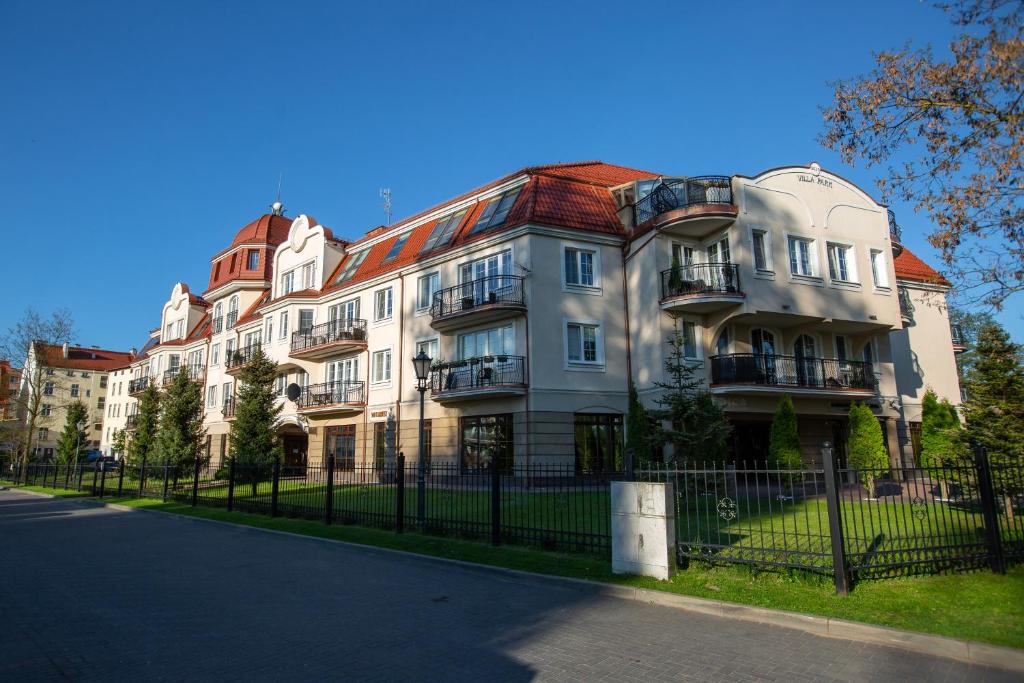 Budova, v ktorej sa apartmán nachádza