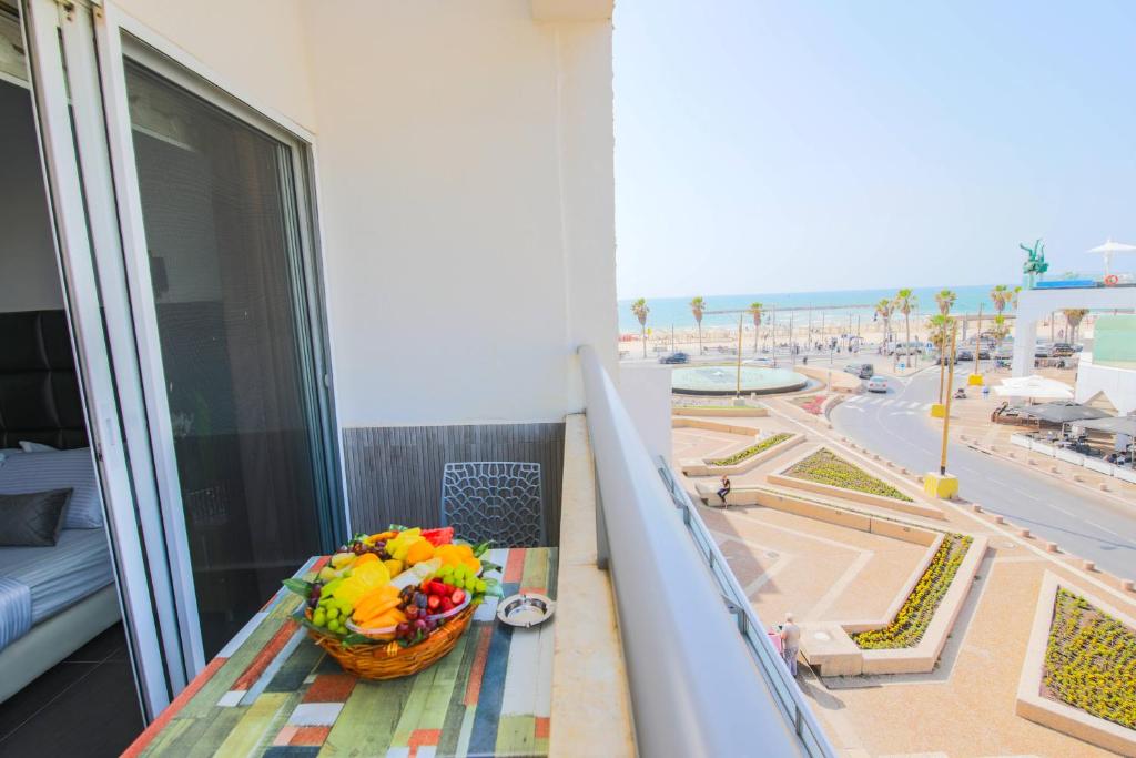 Nespecifikovaný výhled na moře nebo výhled na moře při pohledu z hotelu