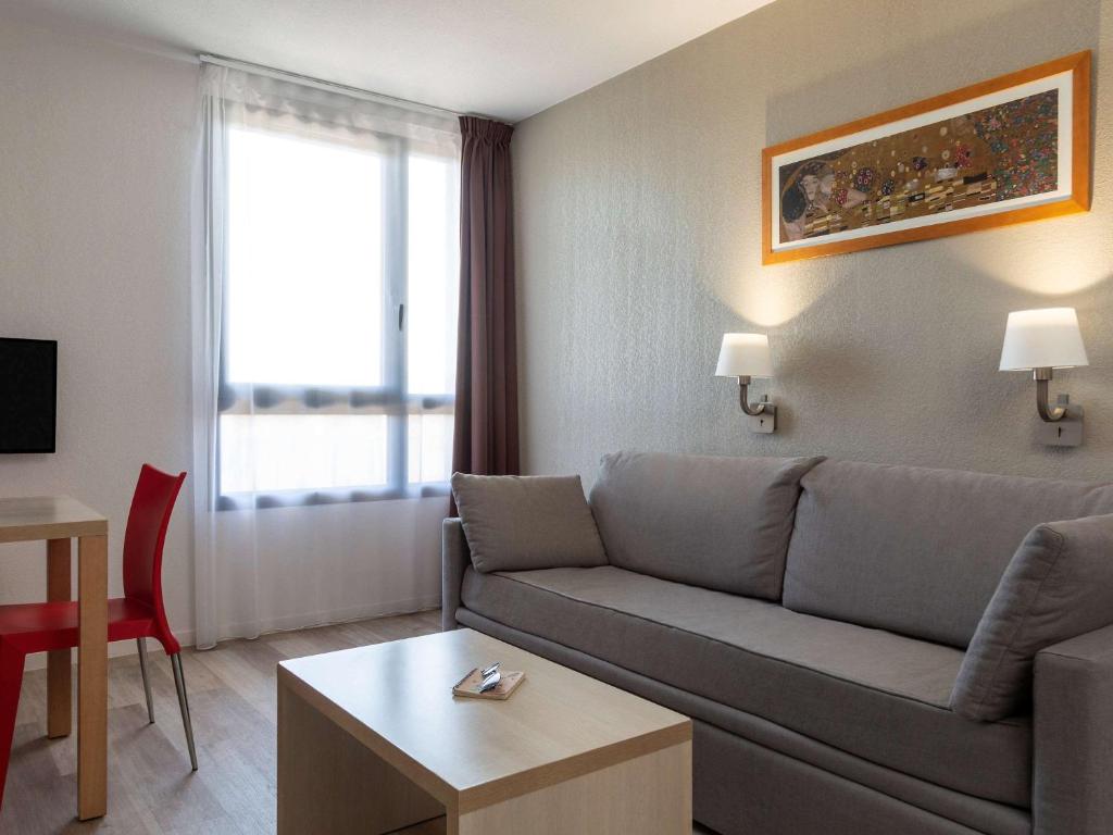 Posezení v ubytování Aparthotel Adagio Access Avignon