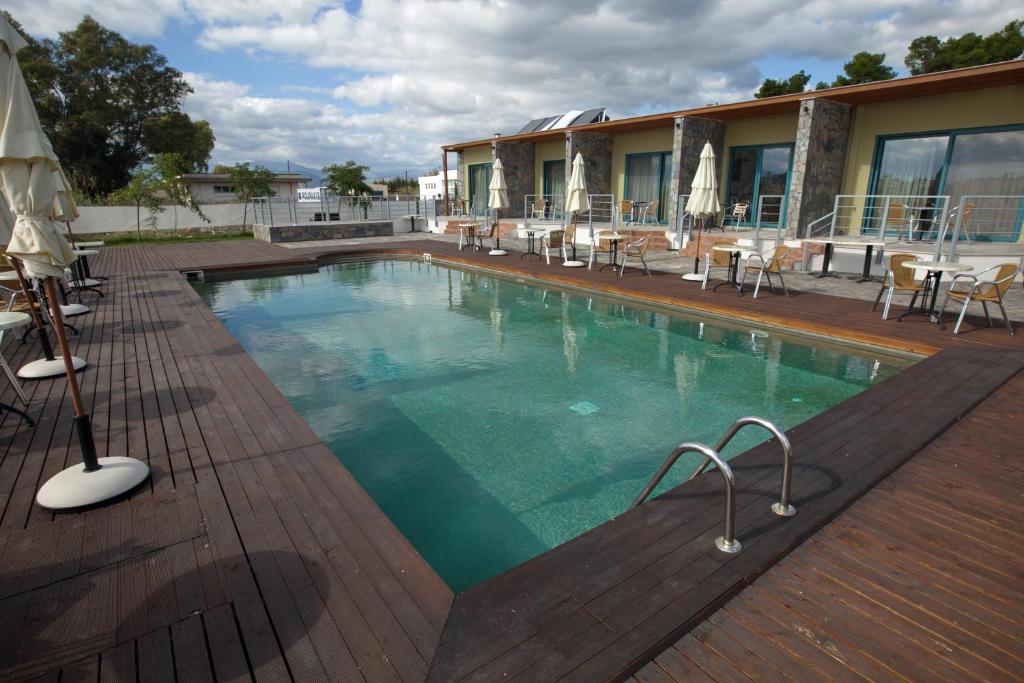 Palacio del Sol Luxury Apartments - 13