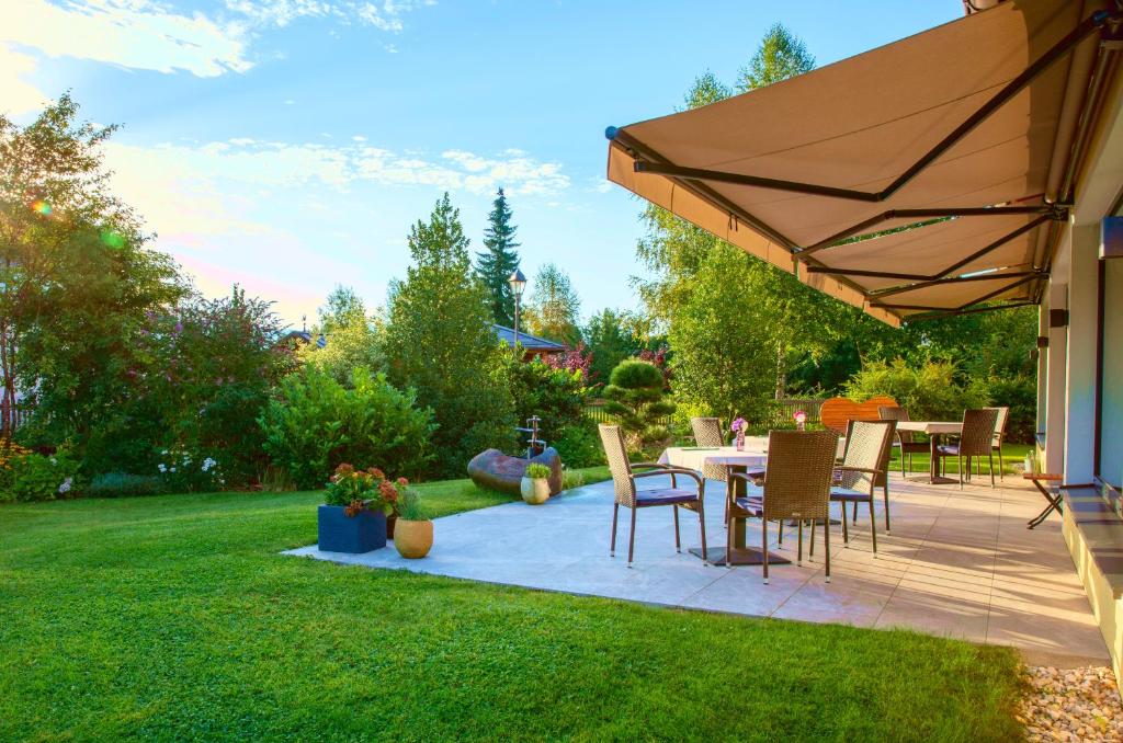 Garten - Hotel Sallerhof - Resim 35