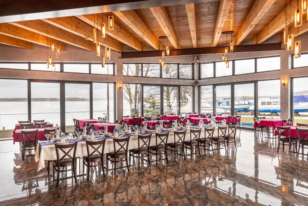 Restaurace v ubytování Hotel Prístav