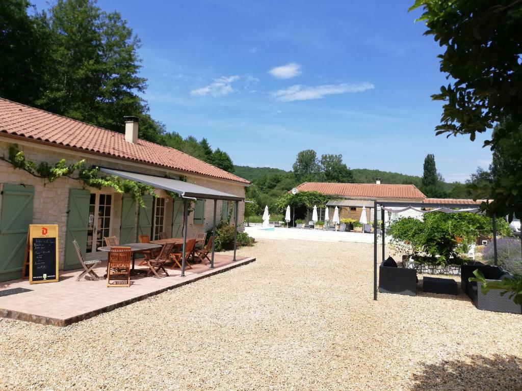 Gambar di galeri bagi La Vergne di Saint-Martin-des-Combes