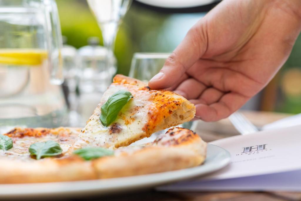 The Roseate Villa Bath - Resim 39