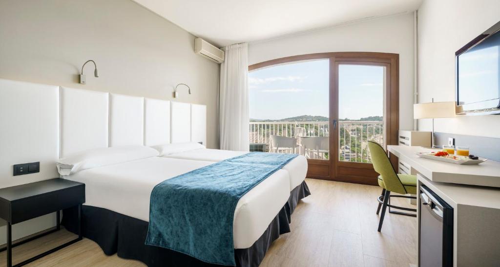 Ilunion Caleta Park, Sant Feliu de Guíxols – Updated 2023 Prices