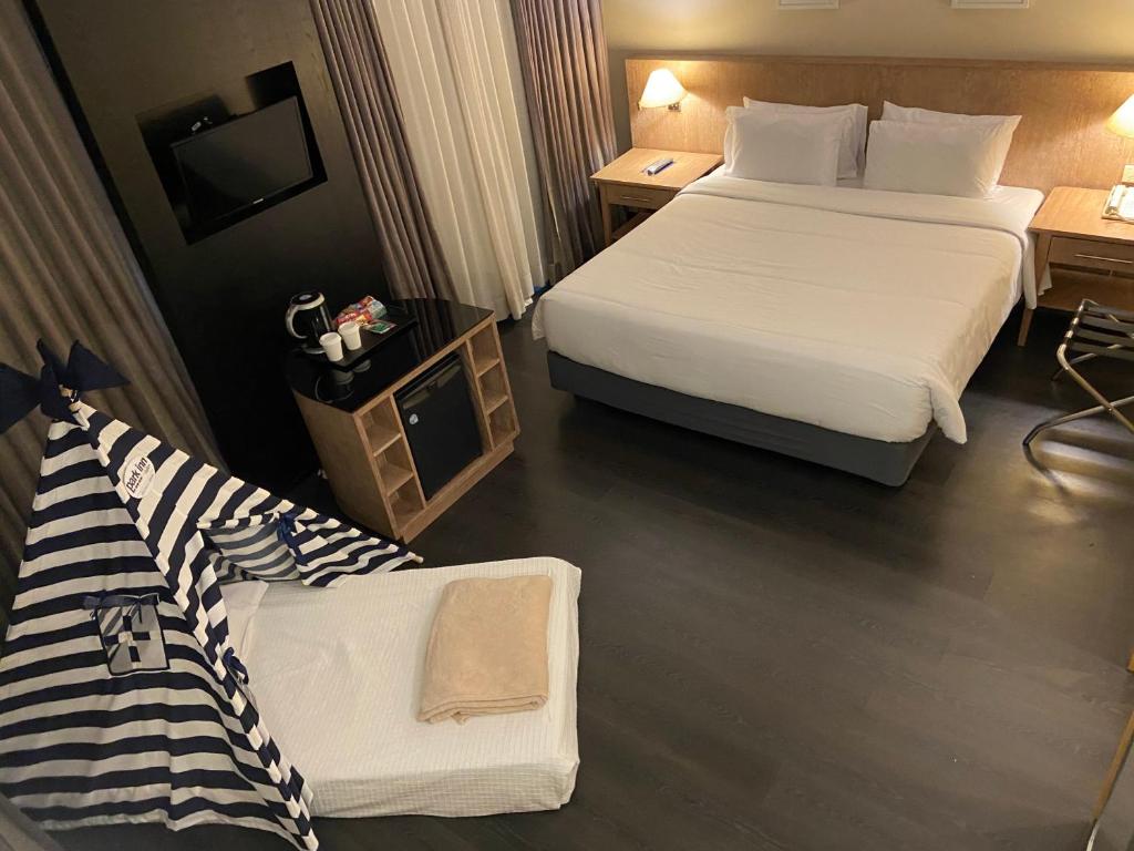  Park Inn by Radisson Berrini