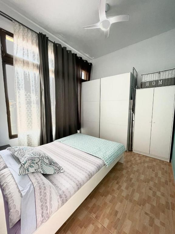 Postel nebo postele na pokoji v ubytování Apartments Las Brisas Costa Adeje