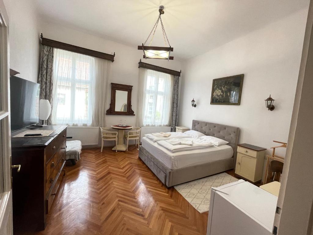 Postel nebo postele na pokoji v ubytování Guest House Hena