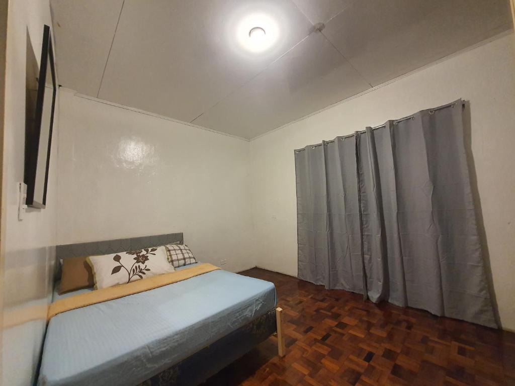 San Fabian Vacation Home - Standard Family Room