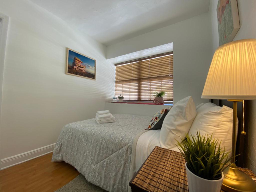 Miami Beach Rooms B&B photo