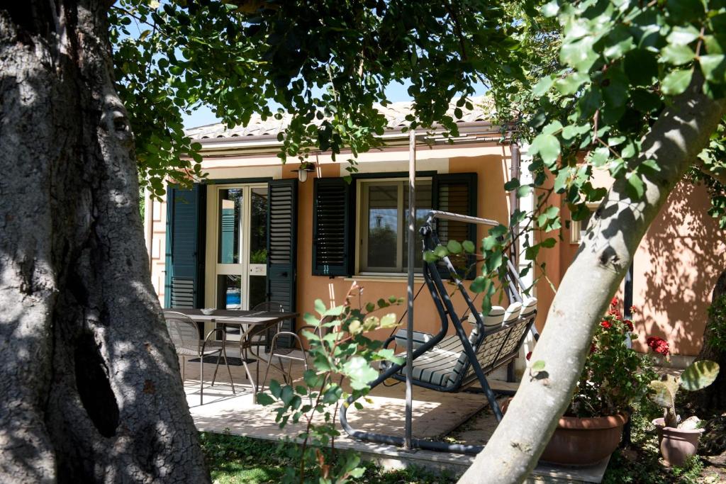 Vonkajšia záhrada v ubytovaní Karrua House