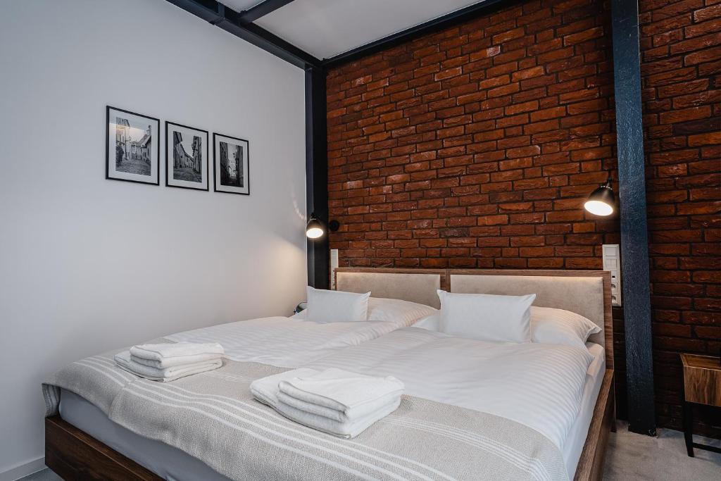 Garni Hotel DOCK Bratislava - Resim 18