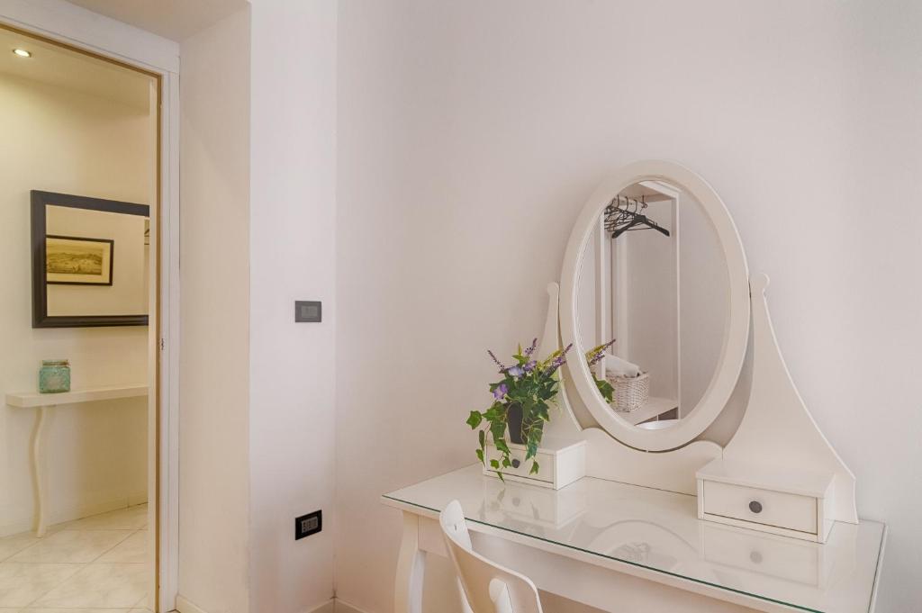 A bathroom at Mihaela apartment - Charme near the station