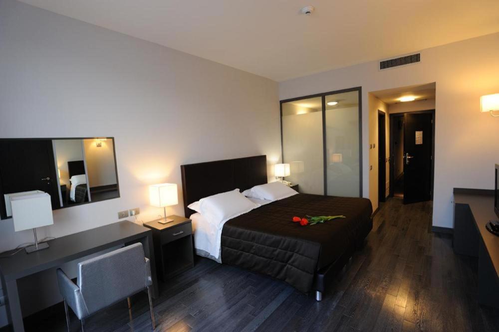 Park Hotel Sporting - Doppelzimmer