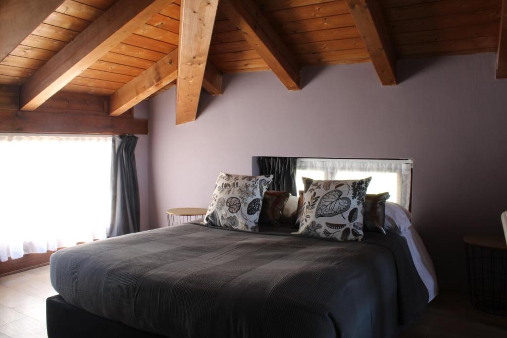 Residence Royal House - One-Bedroom Apartment With Balcony - Attic