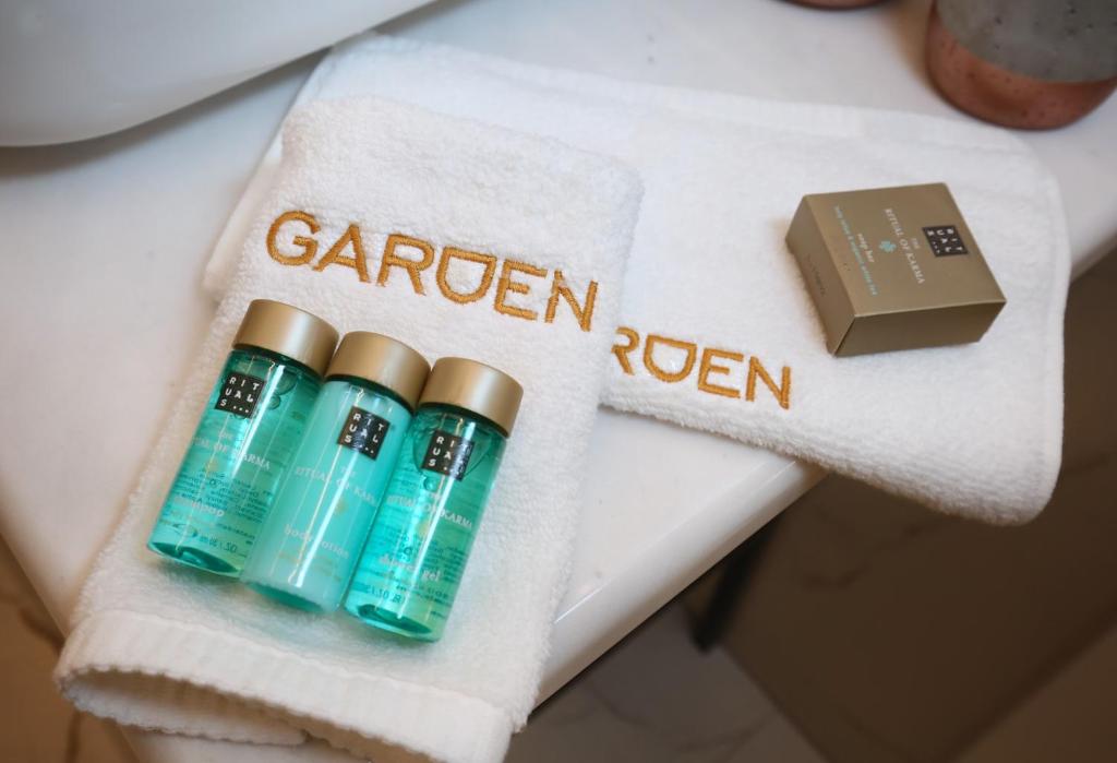 Garden Luxury Rooms - 16