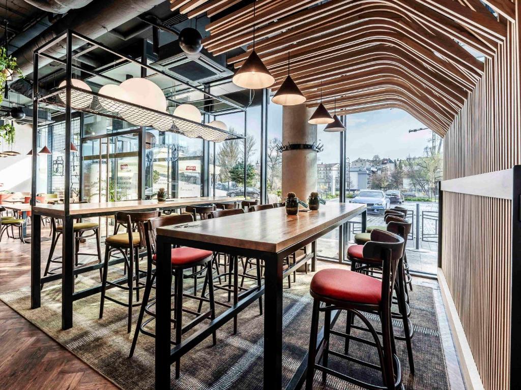 Reštaurácia alebo iné gastronomické zariadenie v ubytovaní ibis Styles Lublin Stare Miasto