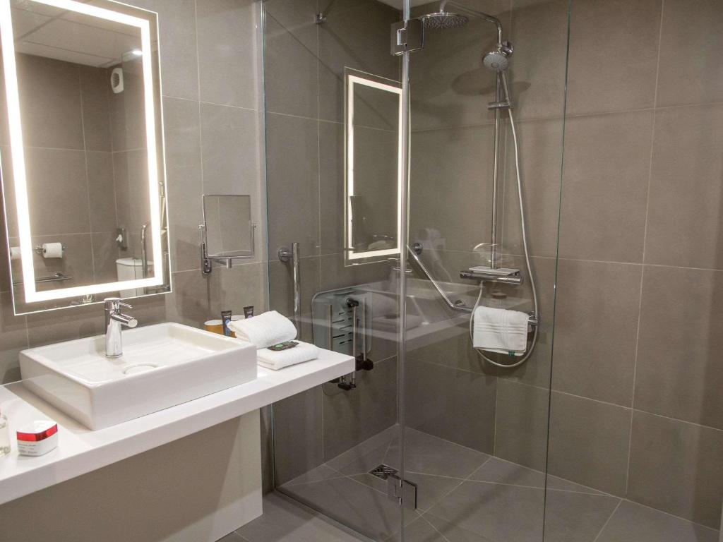 Koupelna v ubytování Novotel Perpignan Nord Rivesaltes