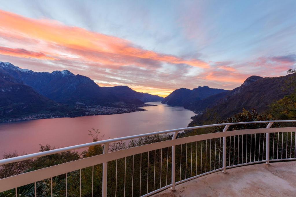 Zdjęcie z galerii obiektu Villa Ponti Bellavista w mieście Bellagio