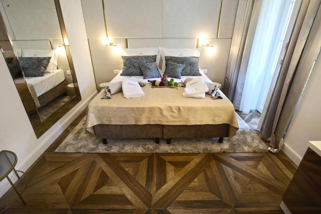 Garden Luxury Rooms - 19