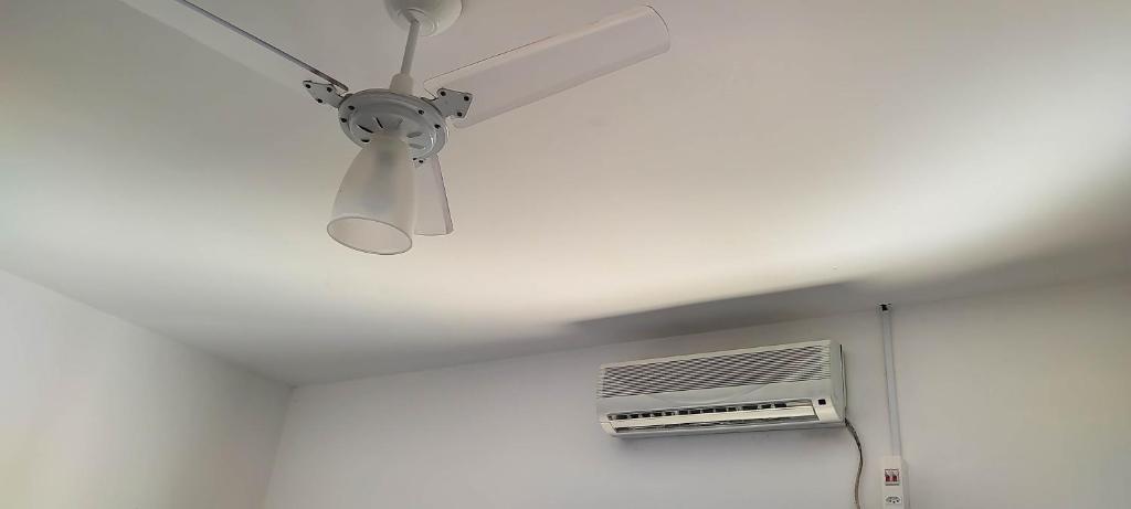  Casa completa 50 metros da praia