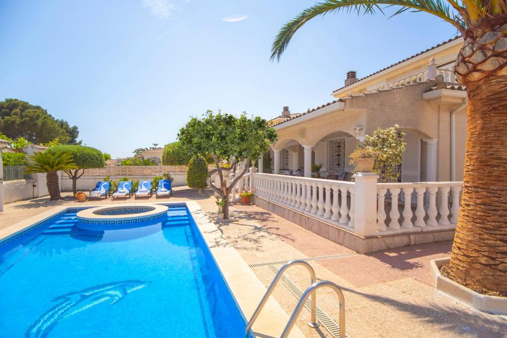 ARENDA Pino Alto Villa Lemon, Miami Platja – Updated 2022 Prices