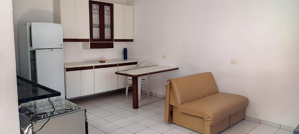  Casa completa 50 metros da praia