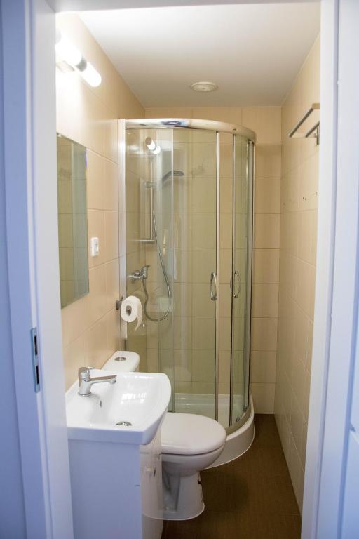 Kúpeľňa v ubytovaní Pokoje gościnne Bałtyk