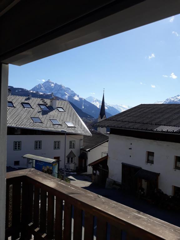 Zdjęcie z galerii obiektu Ferienwohnung Monika 2 w mieście Innsbruck