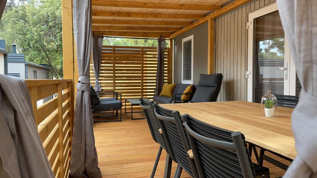 Posezení v ubytování Mobile Home Bartol