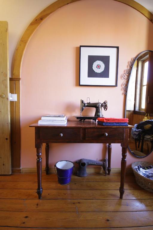 Sintra Small Hostel - 11