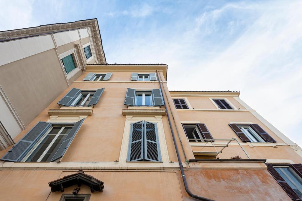 The building in which a vendégházakat is located