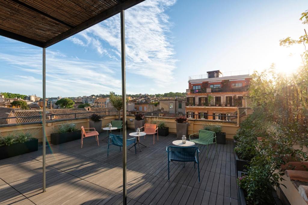 A balcony or terrace at Giuditta in Trastevere