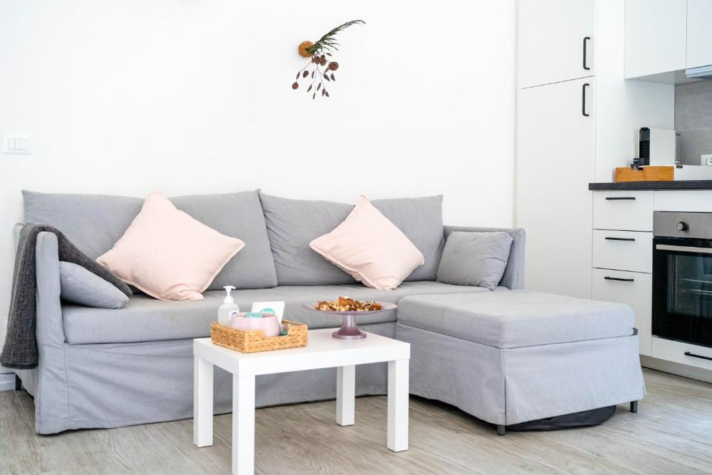 NIU LUX Apartments - Two-Bedroom Apartment