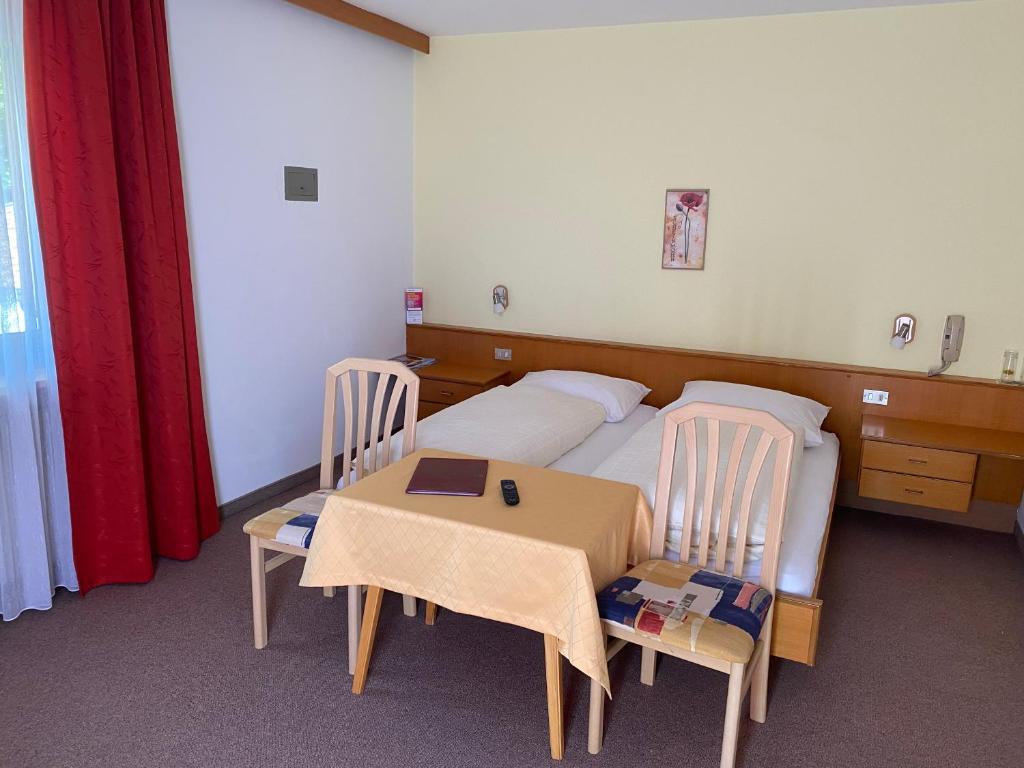 Posedenie v ubytovaní Pension Thalerhof