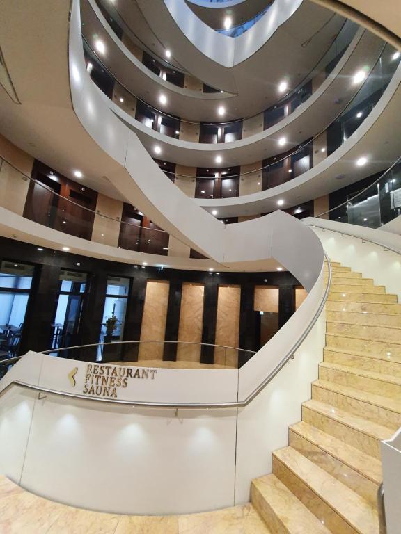 Nash Suites Airport Hotel - Resim 21