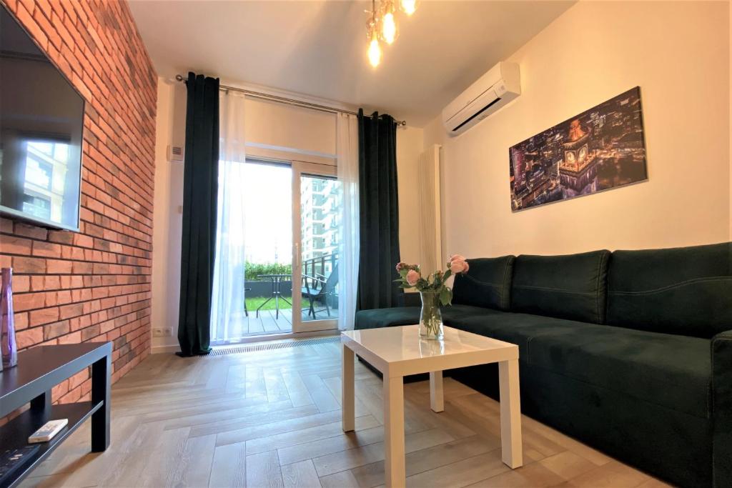 Posedenie v ubytovaní erApartments Mennica Residence