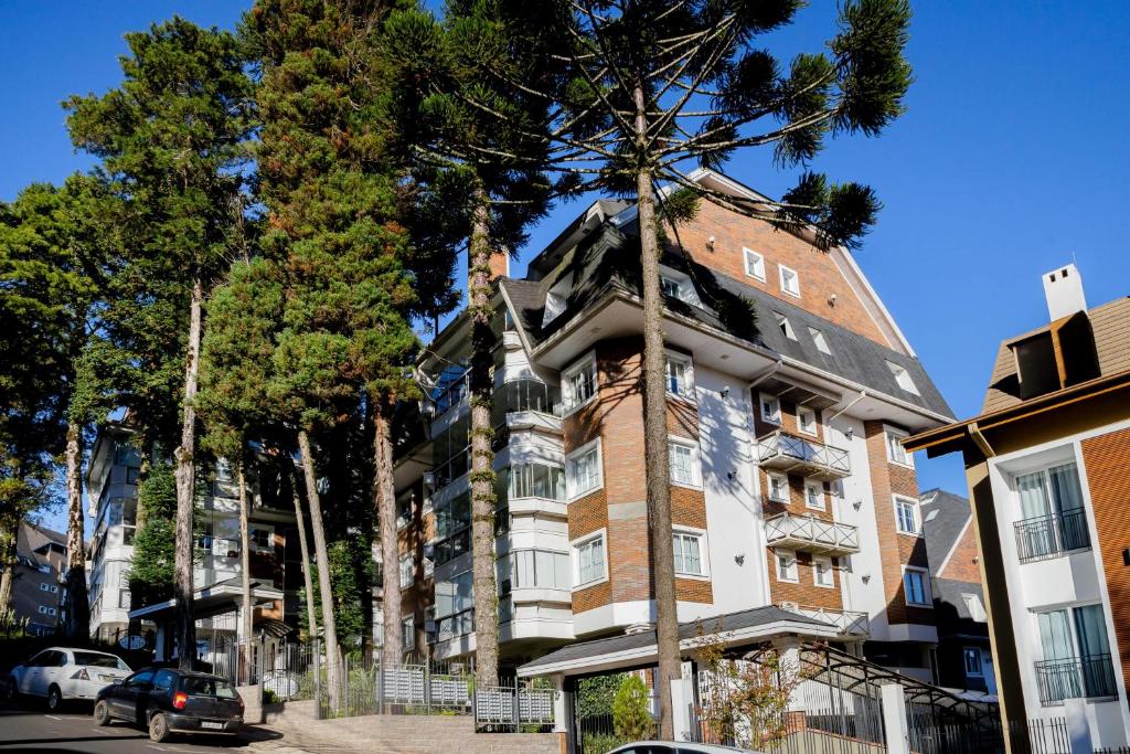 Apartamento amplo e muito bem decorado na rua da Aldeia do Papai Noel  Apartamento amplo e muito bem decorado na rua da Aldeia do Papai Noel