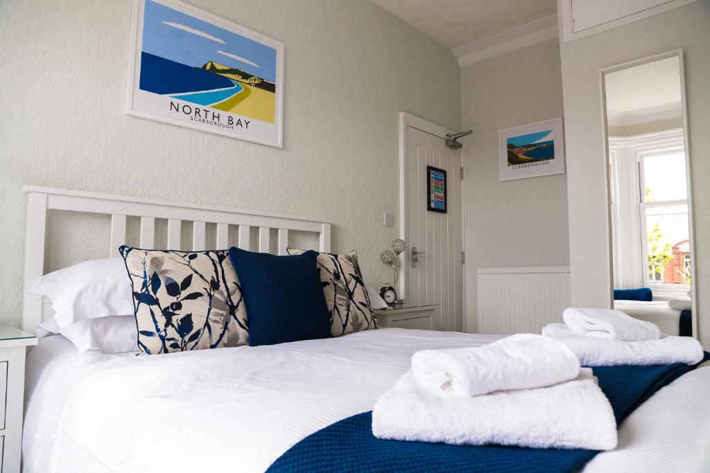 Kingsway Guesthouse - A selection of Single, Double and Family Rooms in a Central Location - Habitación King Con Vistas Al Jardín