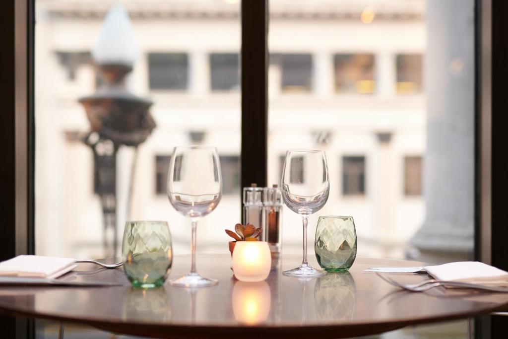 The Dilly - Resim 22