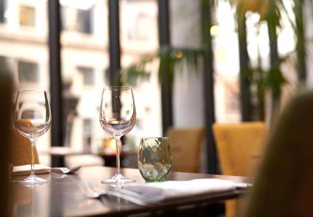 The Dilly - Resim 19