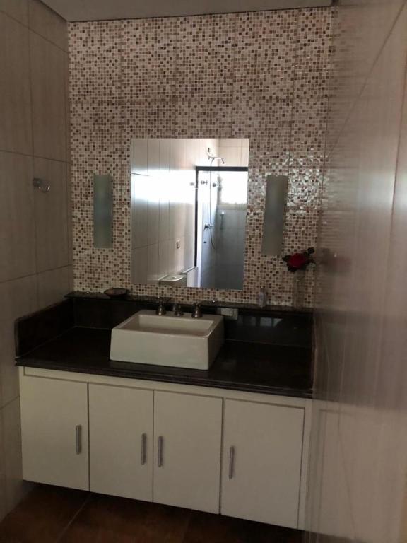 Casa no centro de Campos do Jordão