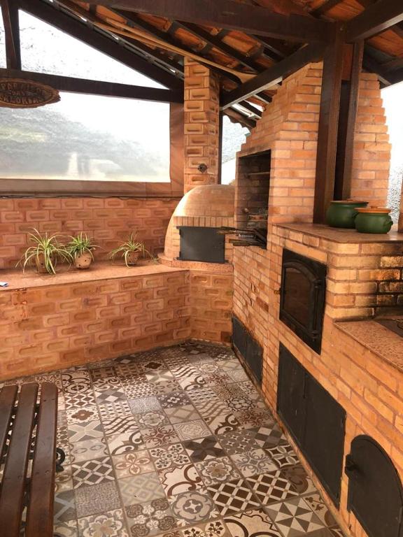  Casa no centro de Campos do Jordão