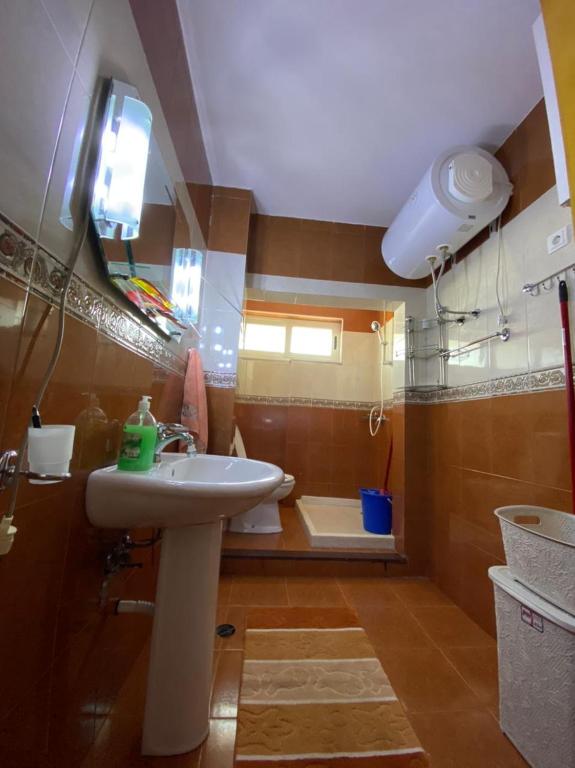 Bagno di Dibra's Apartment