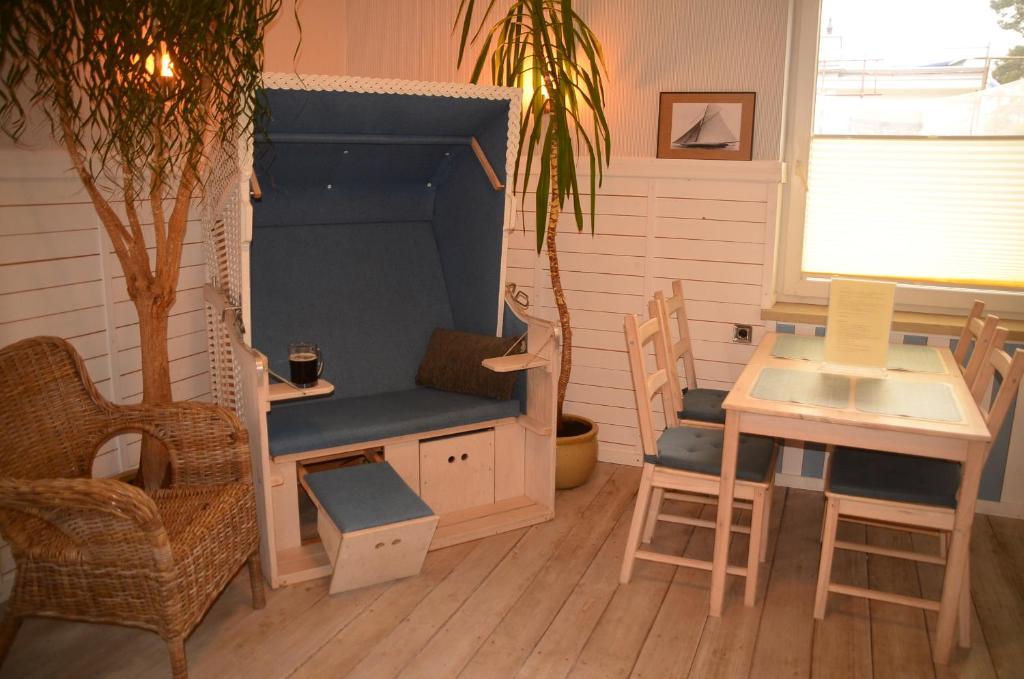 Fotografie z fotogalerie ubytování Apartament Dark Amber- 3 rooms grand piano ve Svinoústí