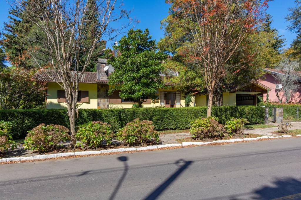 Rosa Casa Planalto Gramado  Rosa Casa Planalto Gramado