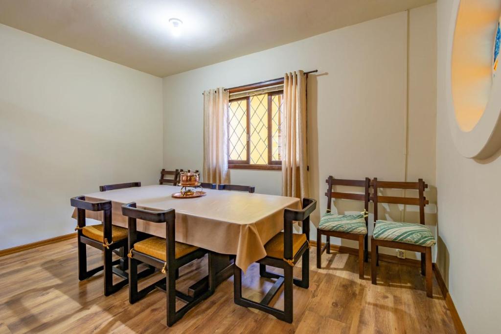 Rosa Casa Planalto Gramado  Rosa Casa Planalto Gramado